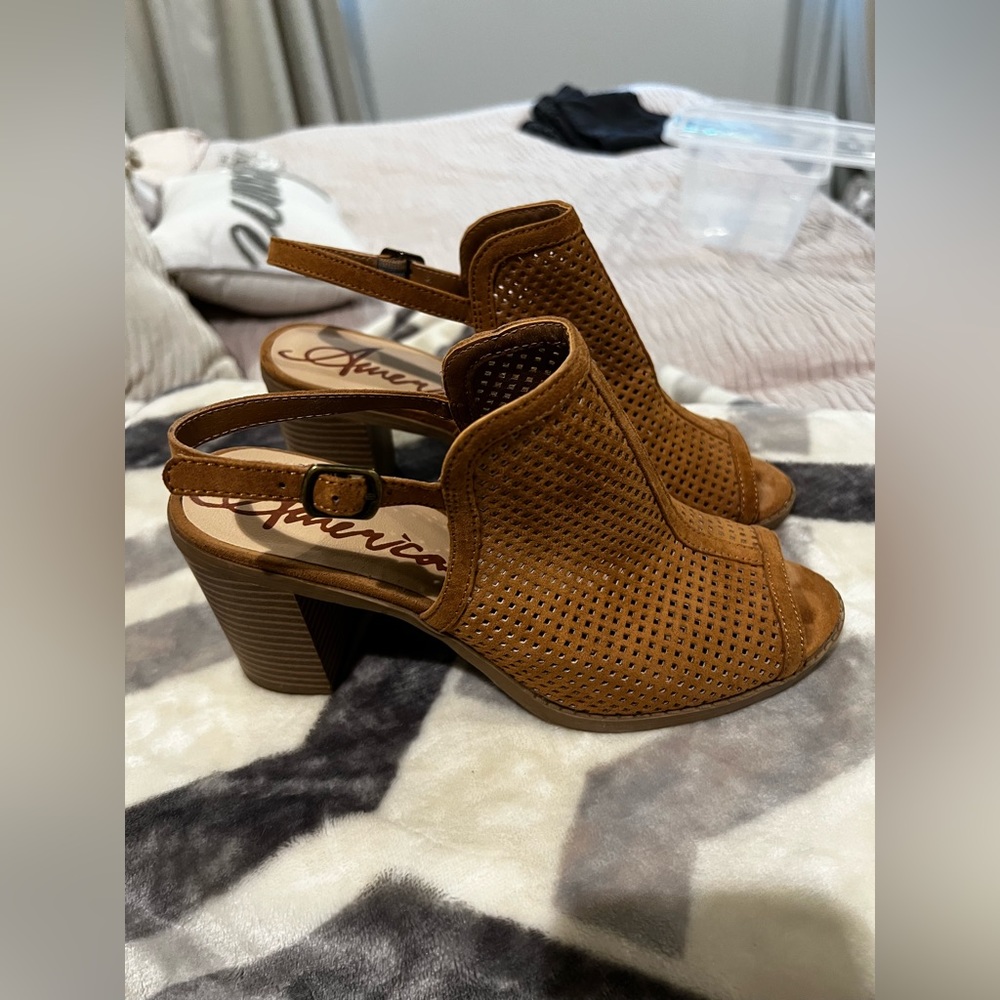 American Rag-peep toe booties - Picture 6 of 7